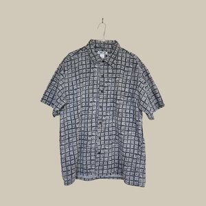 Vintage Y2K grey patterned button-down size L